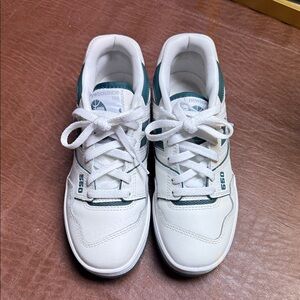 New Balance White and Teal Sneakers